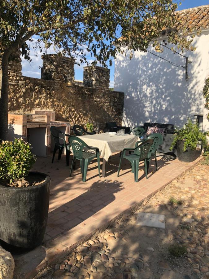 Casa Del Almezo Guest House Almodovar del Rio Ngoại thất bức ảnh